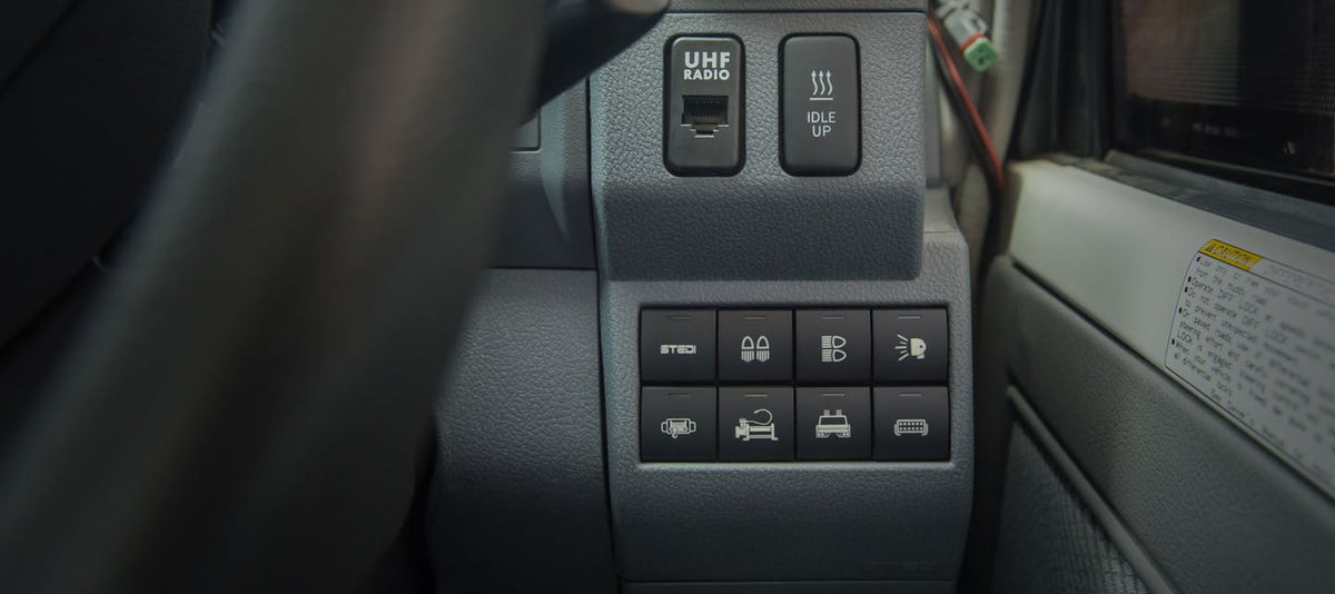 Stedi Switch Fascia Panel To Suit Toyota 70 Series Landcruiser (1994-Current)