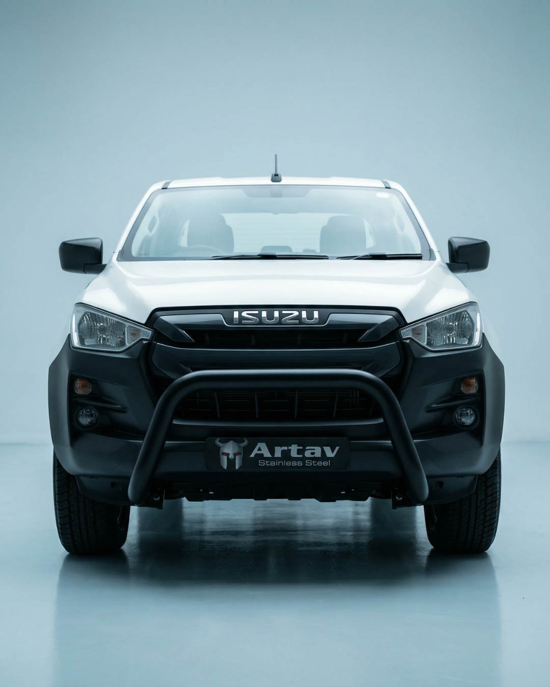 Isuzu DMAX Fleet Nudge Bar Black (Fits Gen 6 & Gen 7 Models) 2017 >