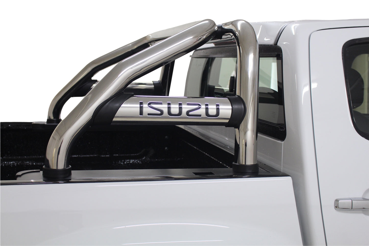 Isuzu DMAX Sports Bar Single Cab Stainless (Black Base Plates) (Fits GEN 6 Model) 2013 - 2021