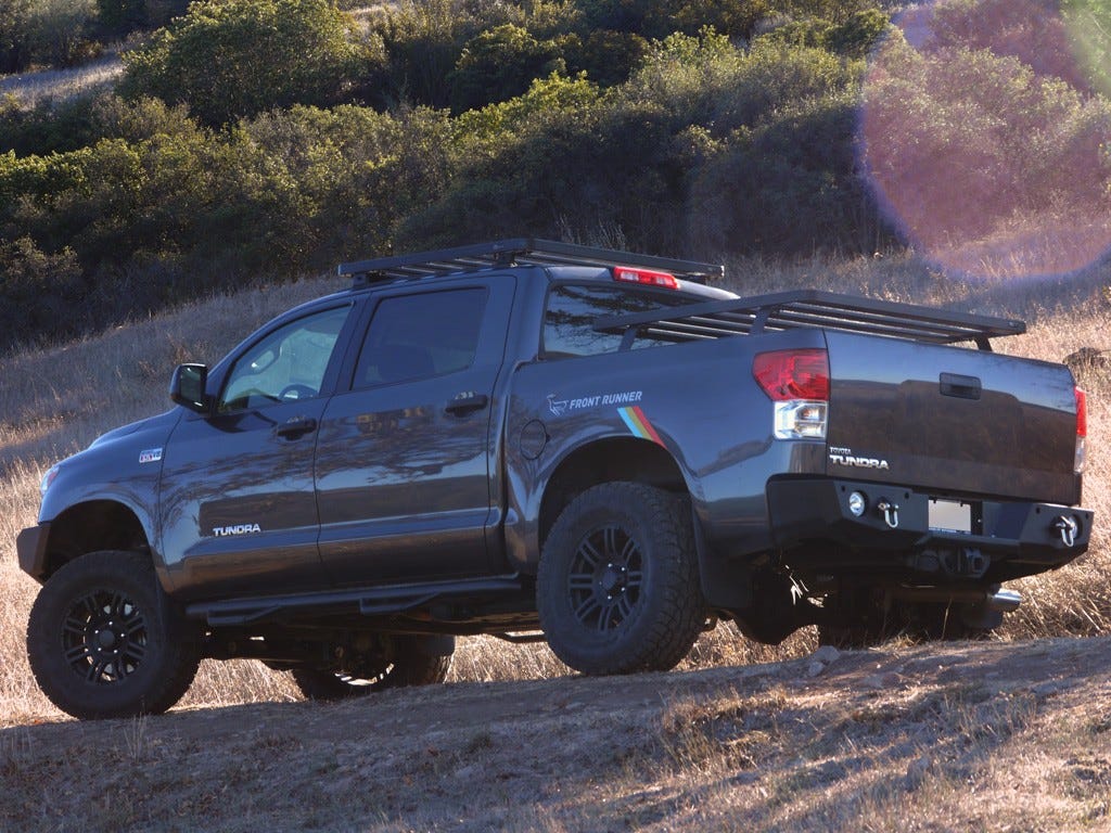 Toyota Tundra Crew Max Bakkie (2007-Current) Slimline II Load Bed Rack Kit