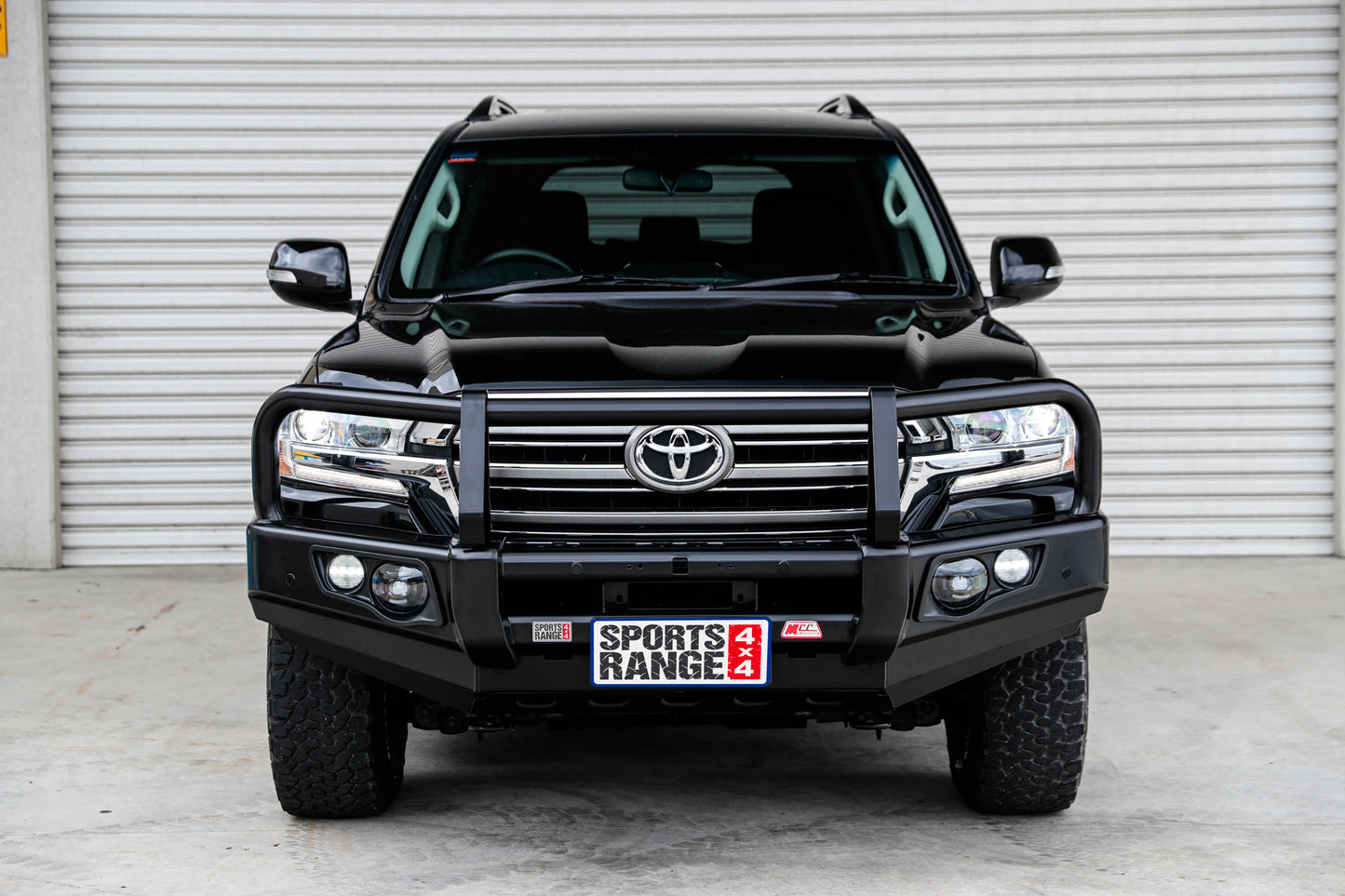 TOYOTA: LANDCRUISER Bumper Replacment