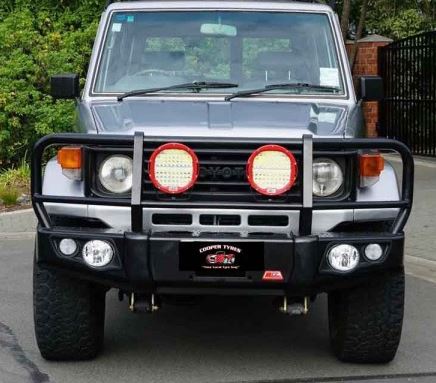 TOYOTA: LANDCRUISER Bumper Replacment