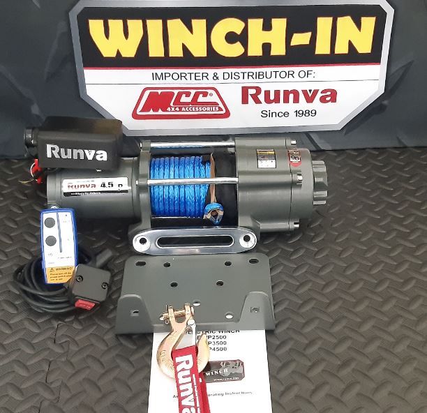 RUNVA WINCH - Synthetic Rope 4500lbs (2 041Kg) 12V