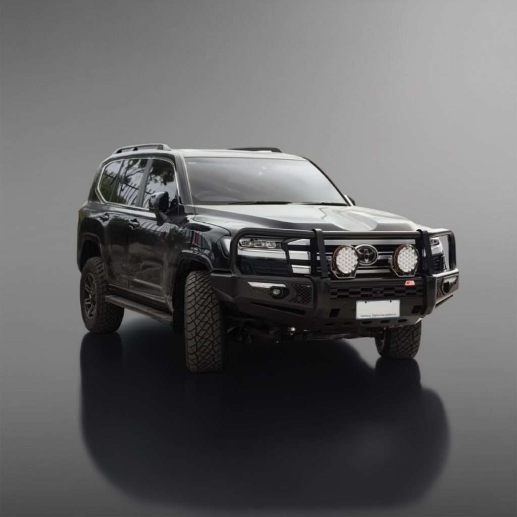 LANDCRUISER 300 SERIES 2022+: POST TYPE PHOENIX STYLE BUMPER REPLACEMENT BULLBAR