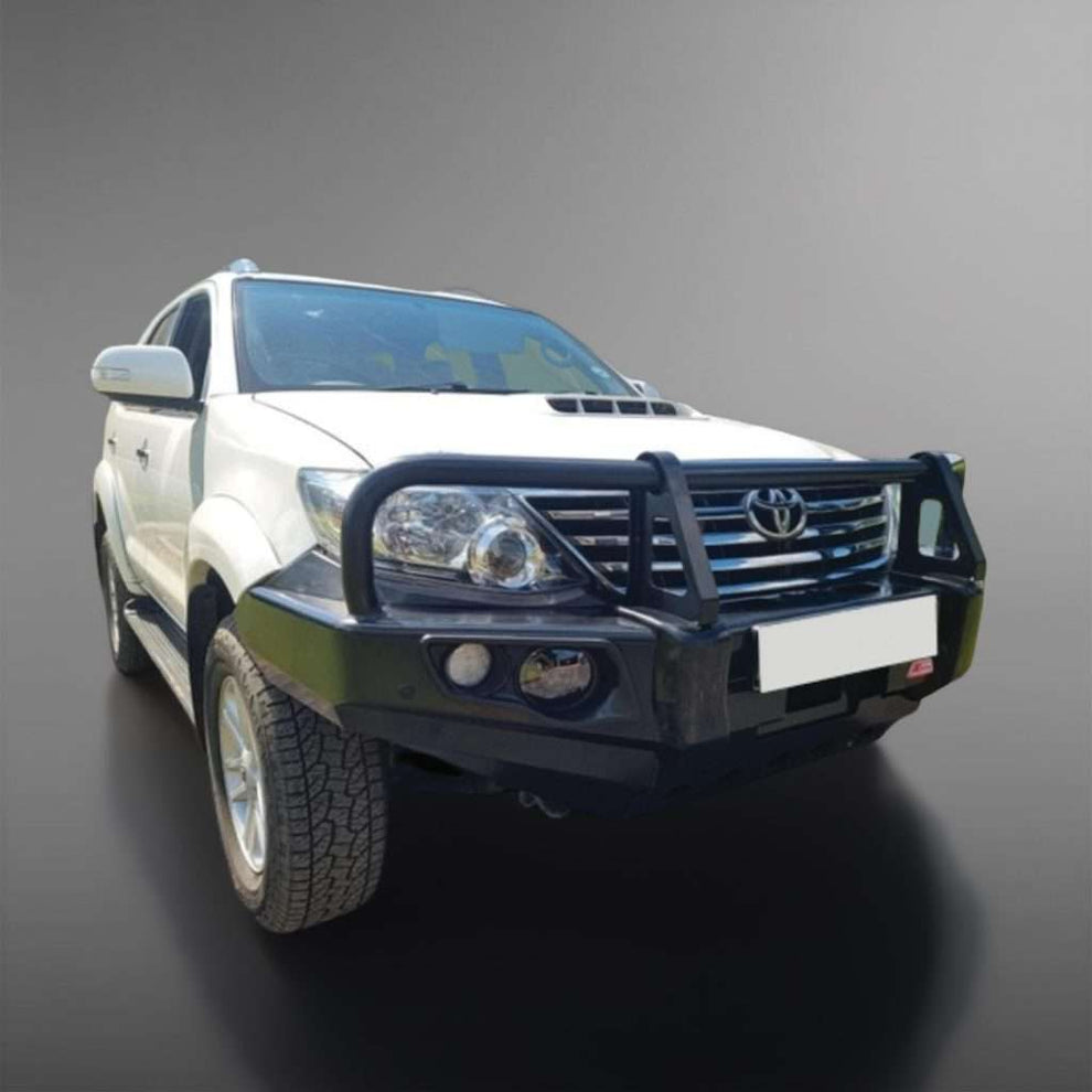 HILUX VIGO D4D 2011 - 2016: POST TYPE FRONT BUMPER REPLACEMENT BULLBAR