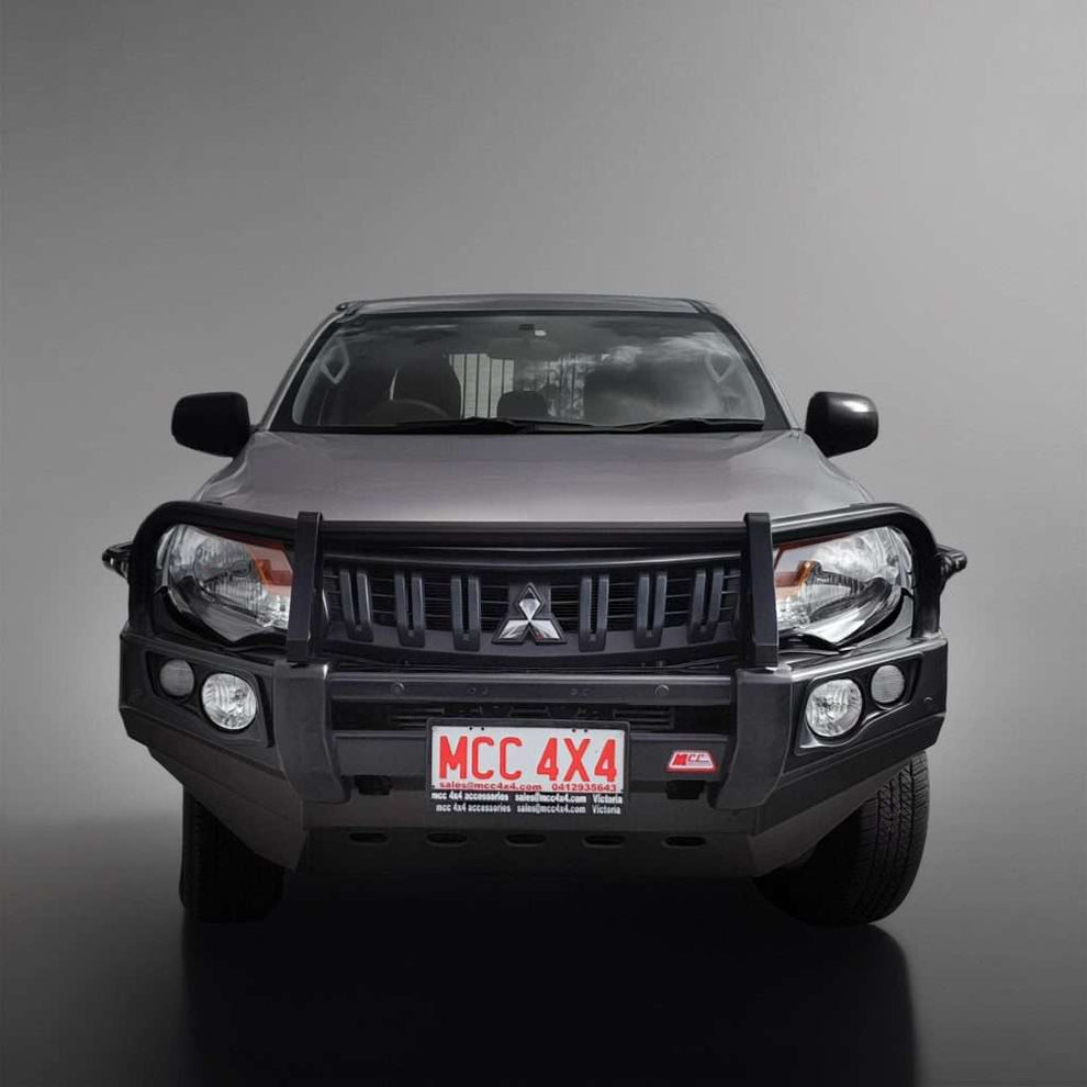 TRITON MQ SERIES 2016 - 2018: POST TYPE FRONT BUMPER REPLACEMENT BULLBAR