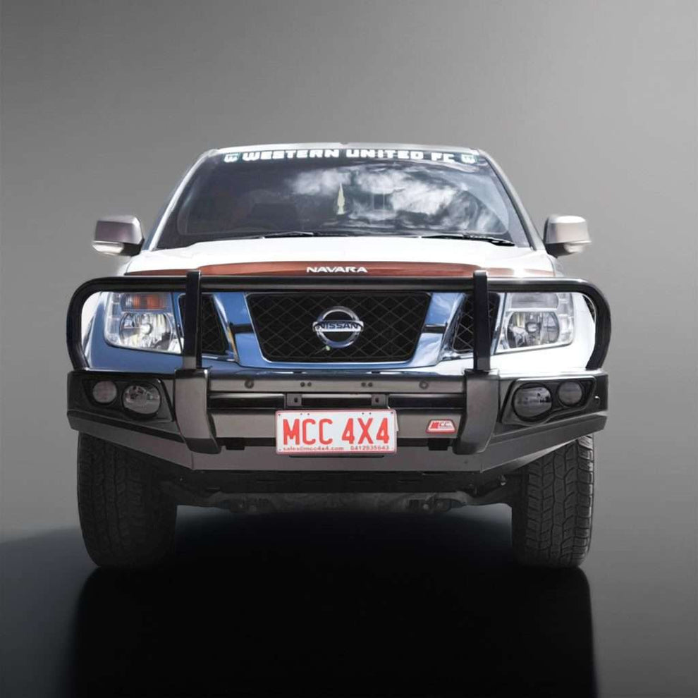 NAVARA D40 2011 - 2016: POST TYPE FRONT BUMPER REPLACEMENT BULLBAR Spain Built Spec Only