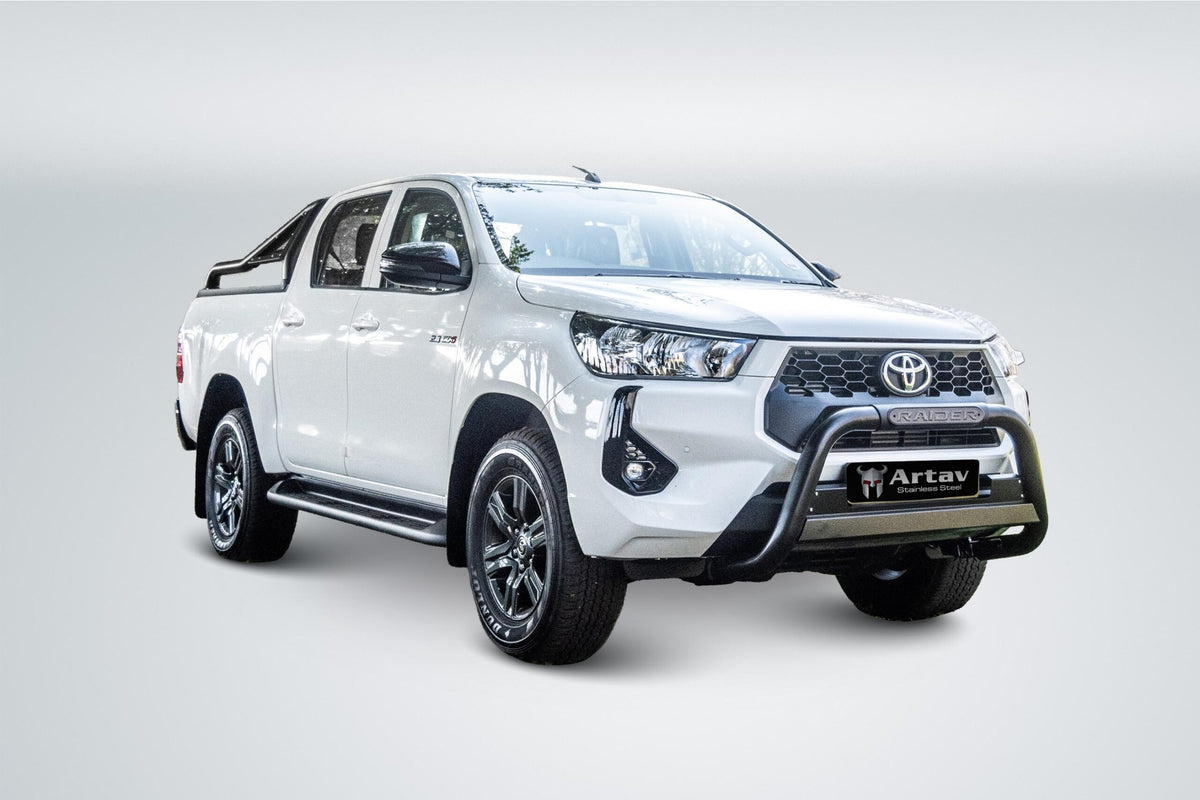 Toyota Hilux Raider Honeycomb Nudge Bar Black 2016 >