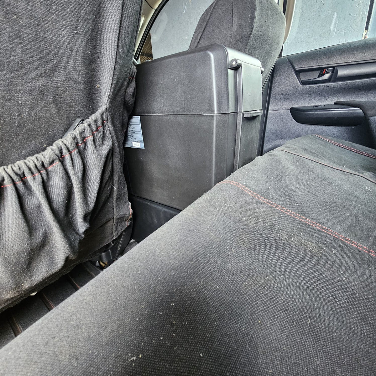 Hilux / Fortuner GD6 10L Console Fridge Bracket
