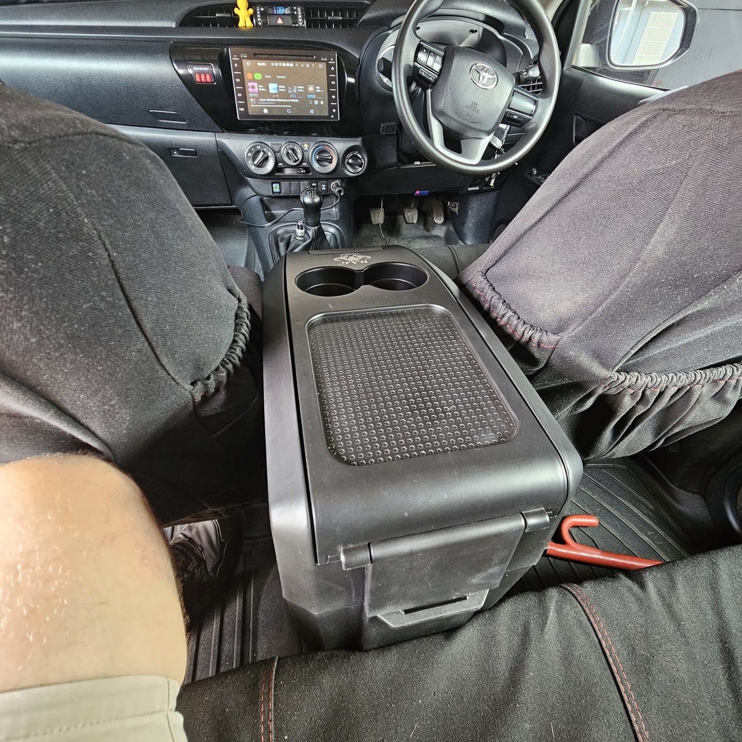 Hilux / Fortuner GD6 10L Console Fridge Bracket