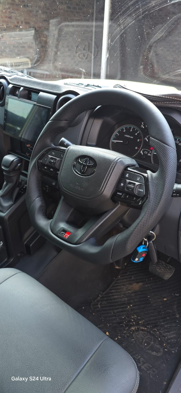 Toyota GR300 Steering Wheel Conversion Kit For LC79