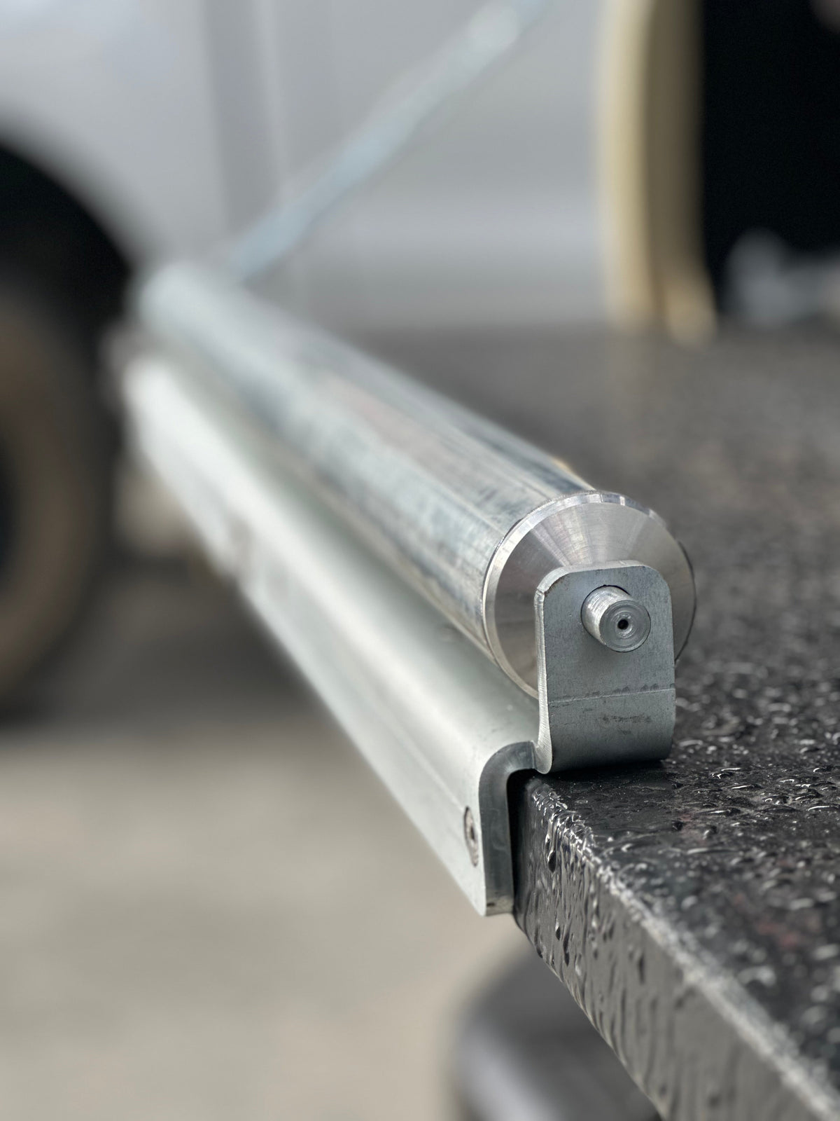 Tailgate Roller