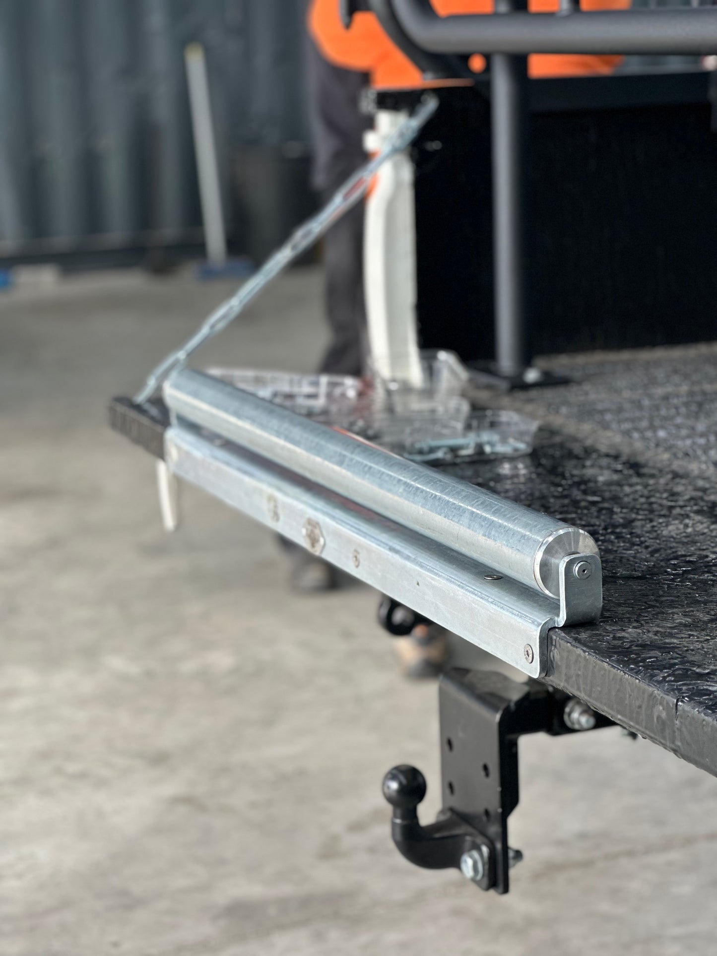 Tailgate Roller