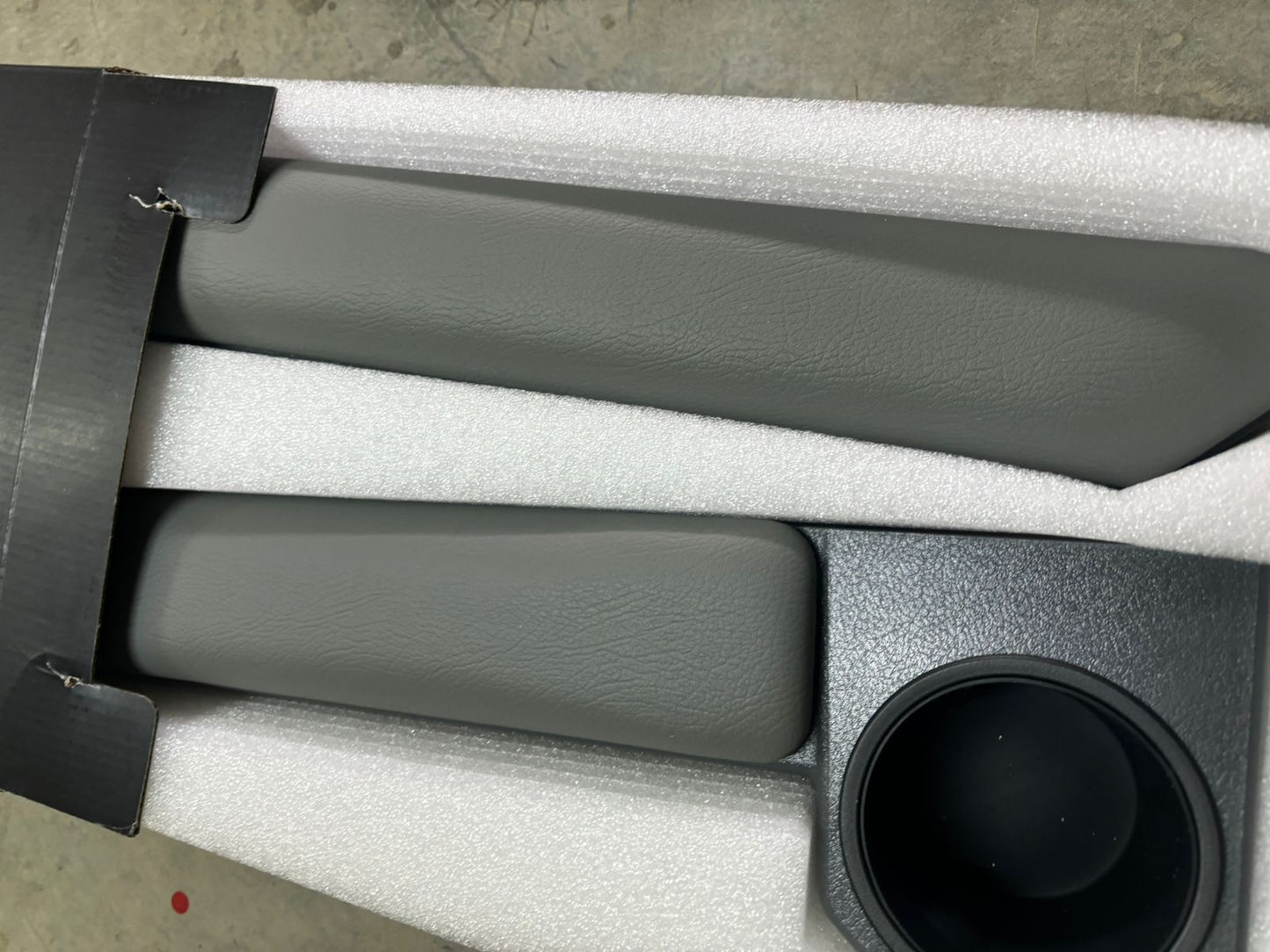 Land Cruiser 79 Series Armrest & Cupholder [Grey] (Magnetic) (1994-Current)