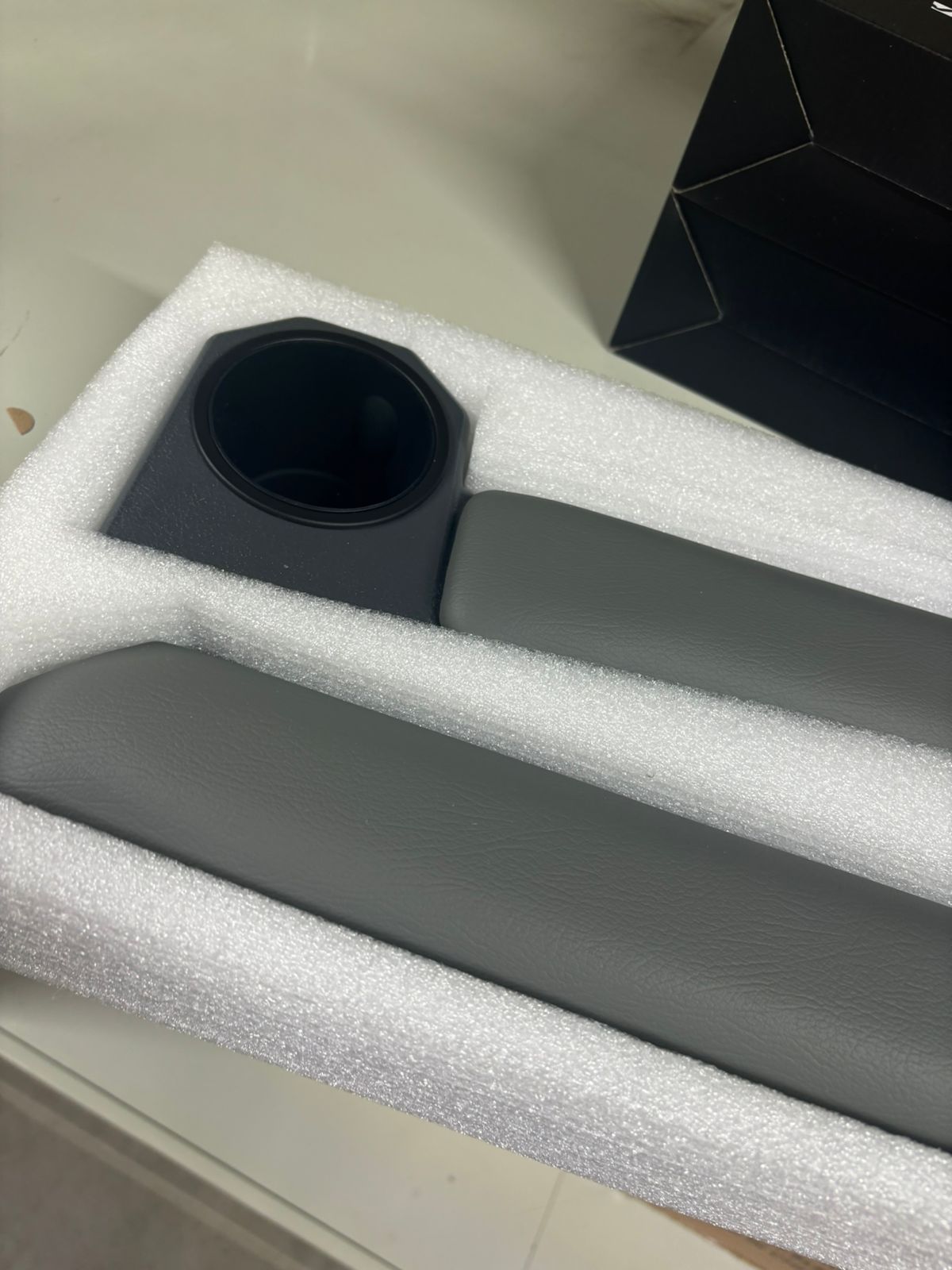 Land Cruiser 79 Series Armrest & Cupholder [Grey] (Magnetic) (1994-Current)
