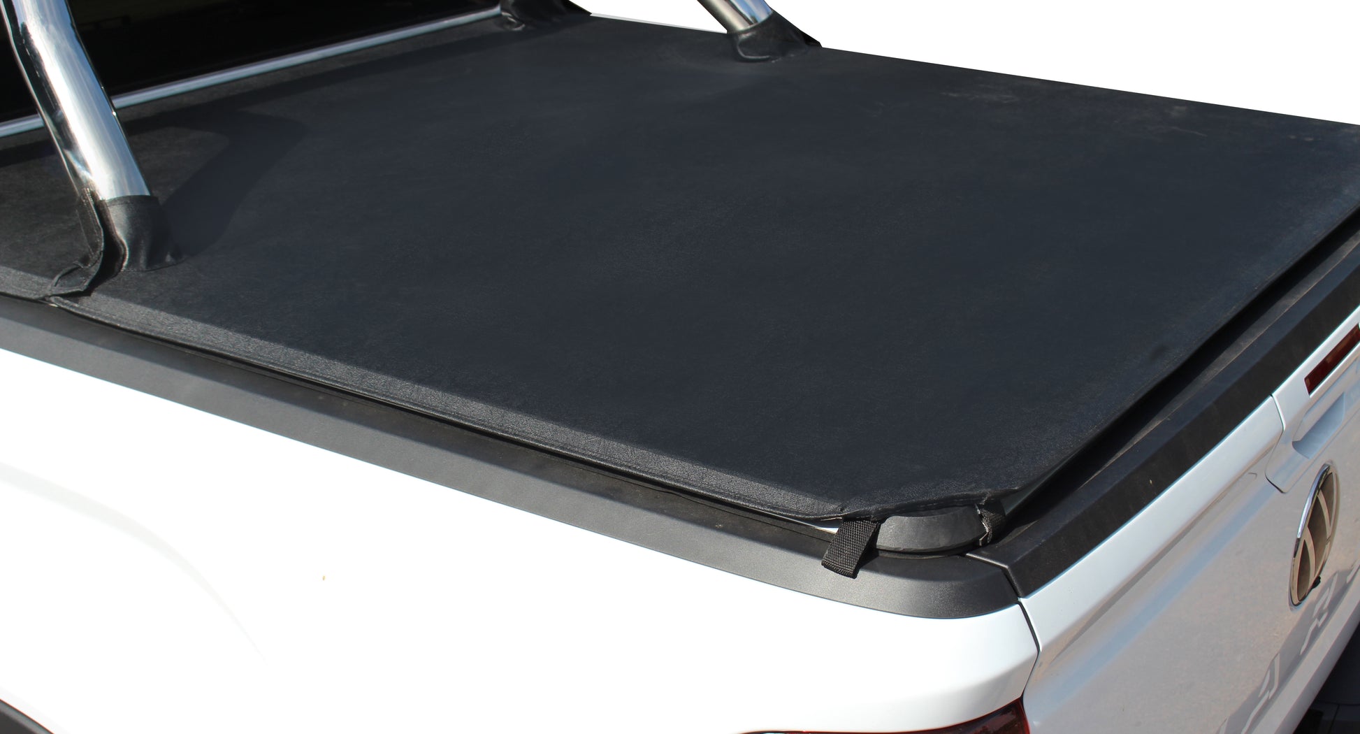 Volkswagen Amarok Next Gen 2023 D/Cab Tonneau Cover Sportsbar Compatible (only fits with the MLA design sportsbars MLA AMAROK-V2 DC SSSB and MLA AMAROK-V2 DC BSB )