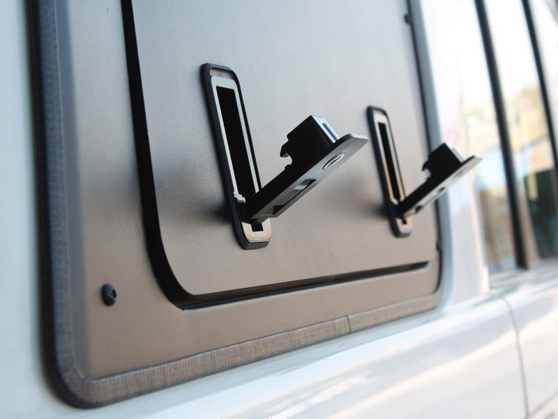 Toyota Land Cruiser 76 Gullwing Window / Right Hand Side Aluminium (2007-Current)
