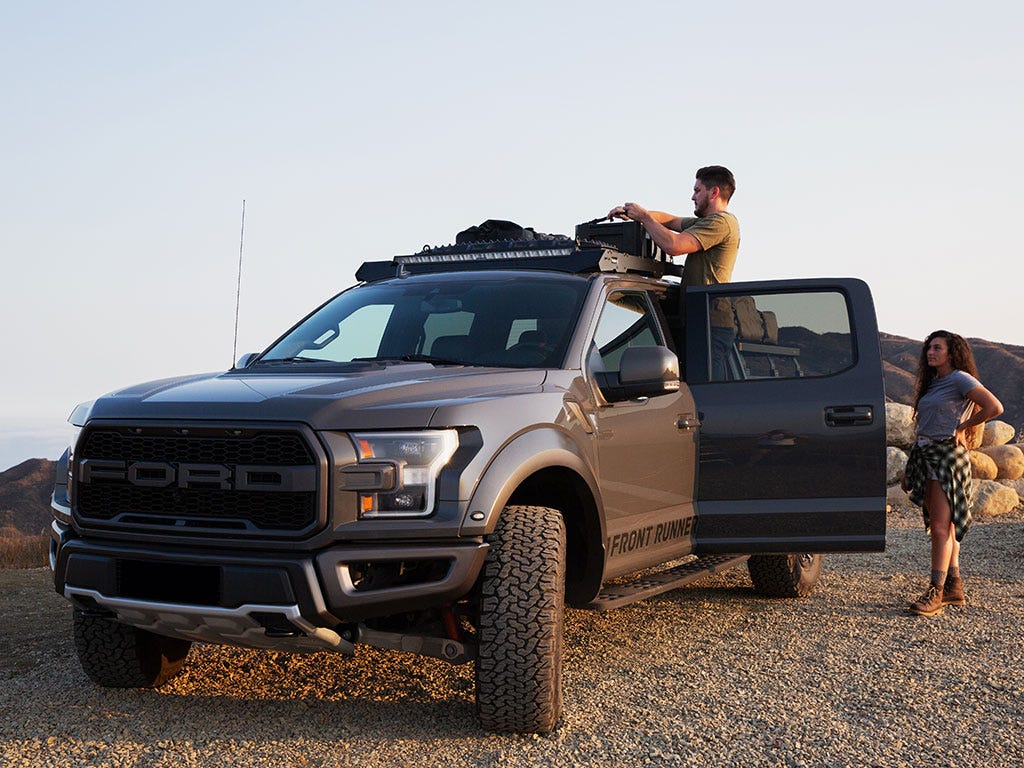 Ford F-150 Super Crew (2018-2020) Slimsport Roof Rack Kit / Lightbar Ready
