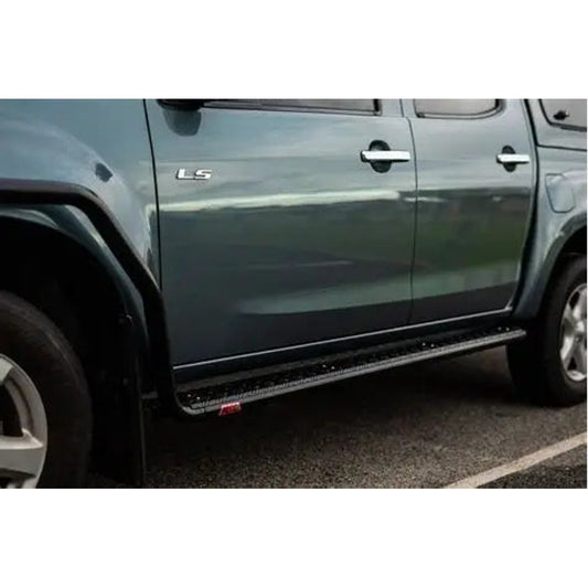 Isuzu 2013 - 2022: Side Steps Double Cab (Set)