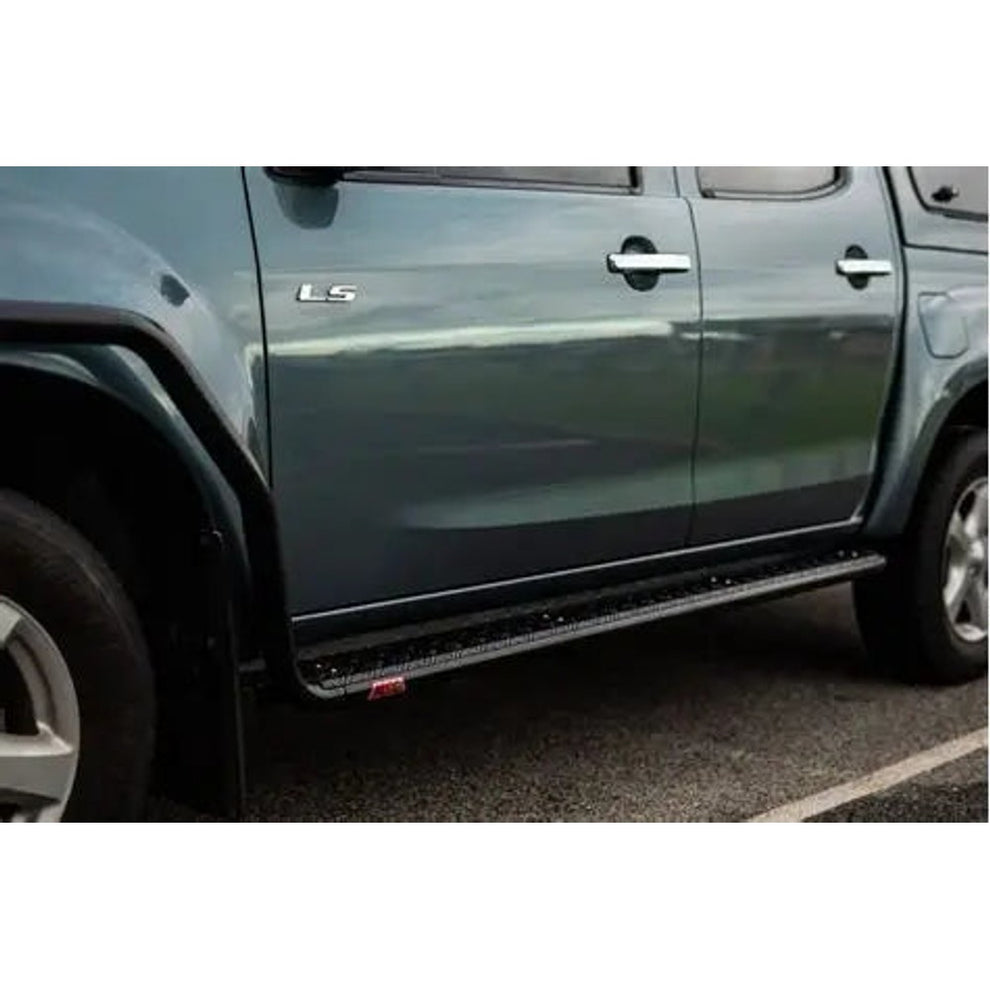 Isuzu 2013 - 2022: Side Steps Double Cab (Set)