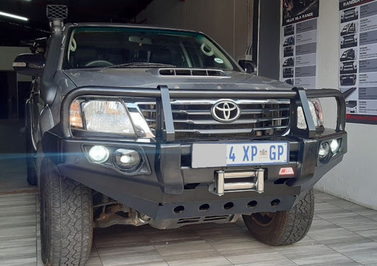 TOYOTA:  HILUX VIGO D4D Bumper Replacment